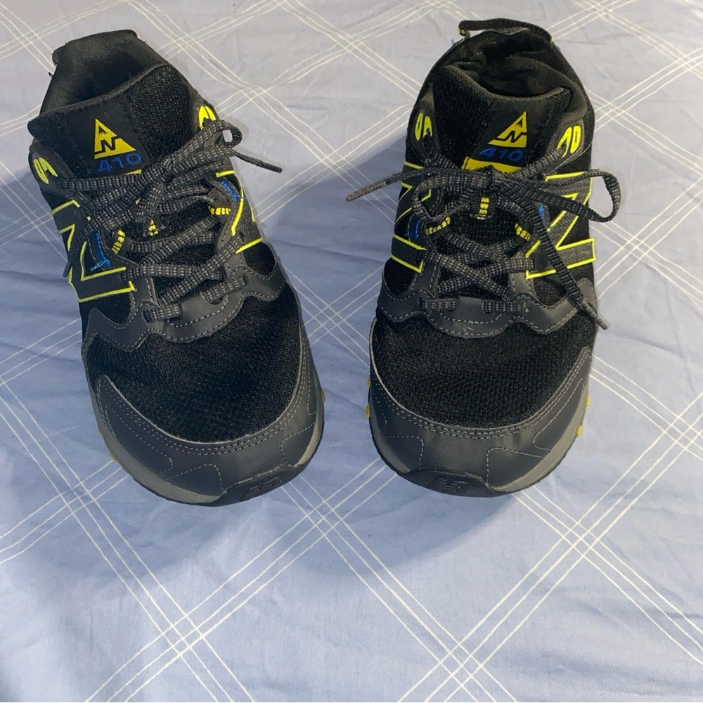 New Balance Black and Yellow Sneakers Rugged Design